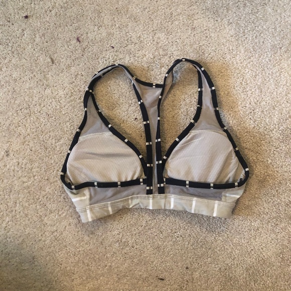 Lululemon Heat It Up Bra - Picture 2 of 2